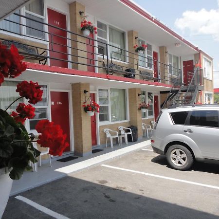 Imperial Fireside Inn Sudbury Kültér fotó
