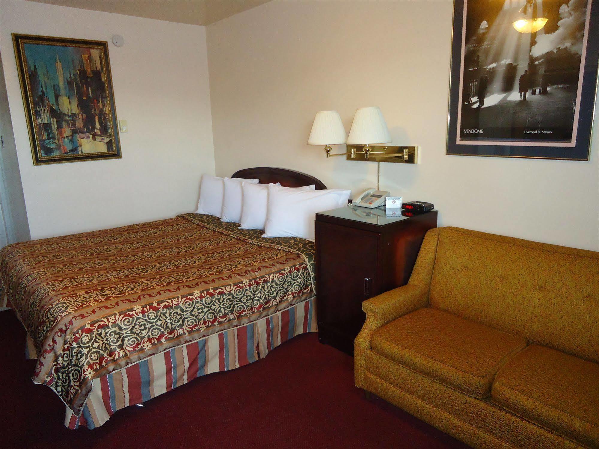 Imperial Fireside Inn Sudbury Kültér fotó