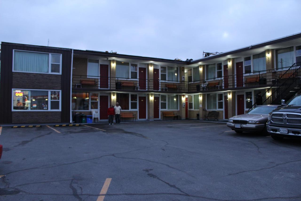 Imperial Fireside Inn Sudbury Kültér fotó