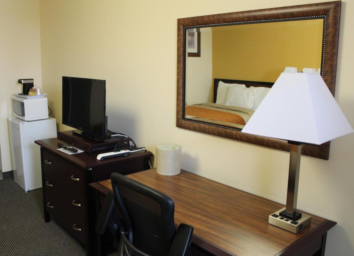 Imperial Fireside Inn Sudbury Kültér fotó