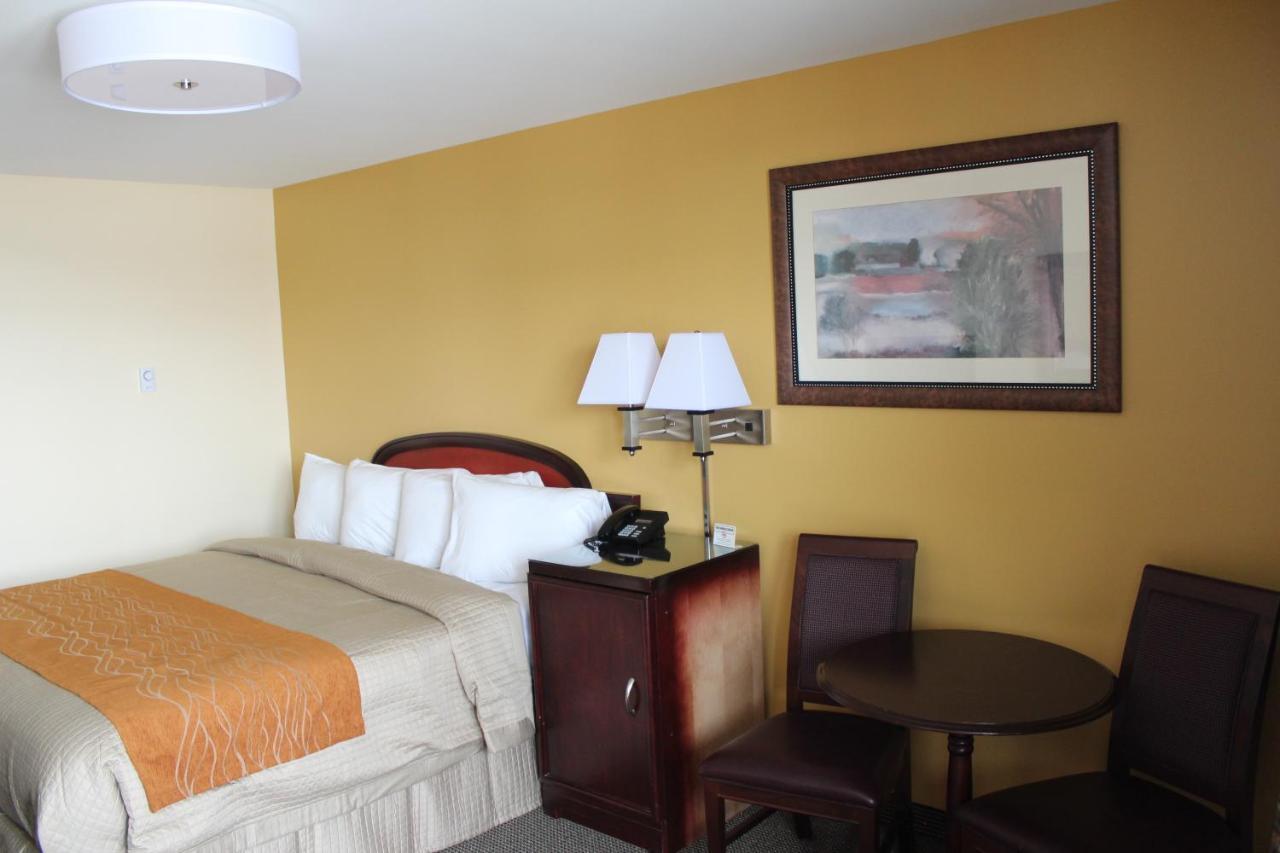 Imperial Fireside Inn Sudbury Kültér fotó