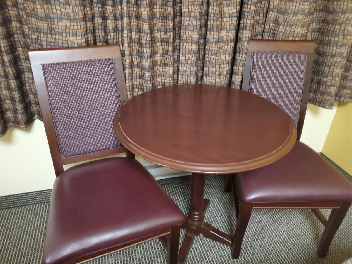 Imperial Fireside Inn Sudbury Kültér fotó