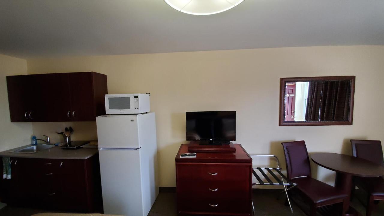 Imperial Fireside Inn Sudbury Kültér fotó